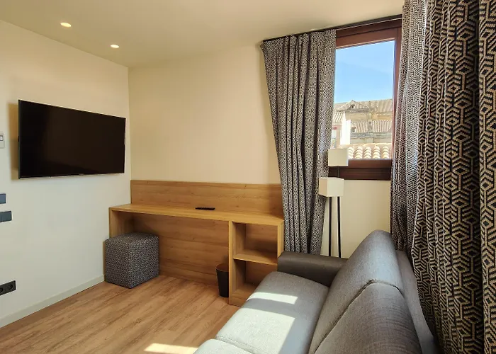 Toc אכסניה גרנדה