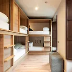 Toc Hostal *