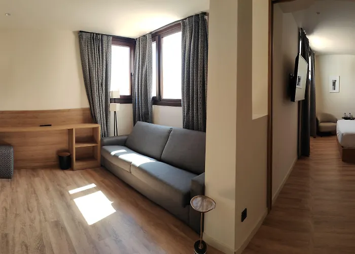 Toc Hostel