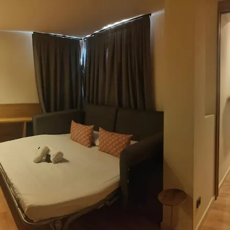 Toc Hostal